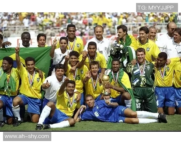 足球世界杯七号球星历史回顾与传奇时刻盘点